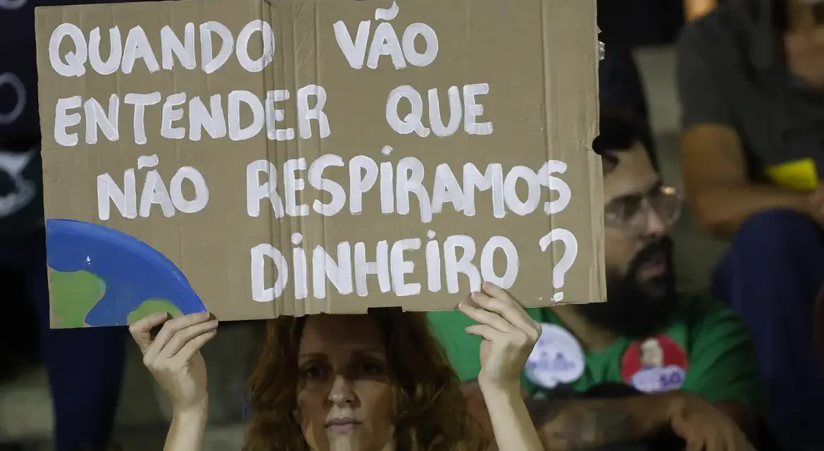 Corte define que enfrentar crise climática é obrigação dos países