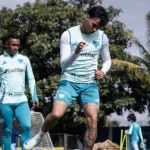 Cruzeiro enfrenta o Fluminense no Rio de olho na ponta do Brasileirão