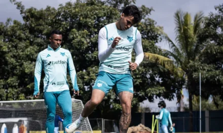 Cruzeiro enfrenta o Fluminense no Rio de olho na ponta do Brasileirão