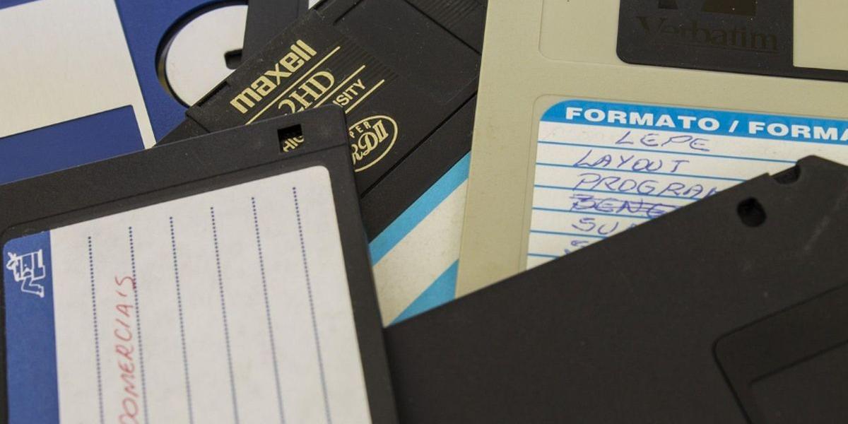 Vale a pena guardar disquete em 2025?