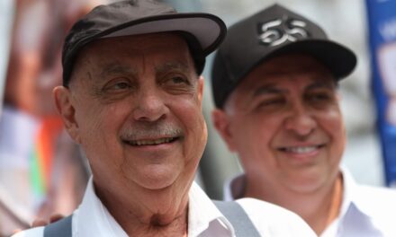 PBH autoriza R$ 250 mil para estátua de Fuad; praça com nome de ex-prefeito aguarda sanção de Damião