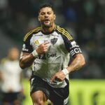 Hulk se torna o oitavo maior artilheiro do futebol mundial
