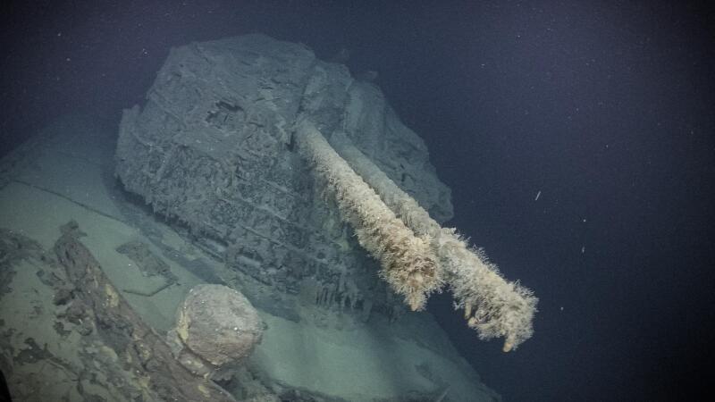 Navio japonês utilizado na Segunda Guerra Mundial é encontrado ainda armado no fundo do mar