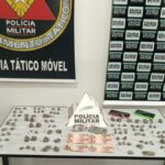 Homem é preso com buchas de maconha, celulares e dinheiro em MG