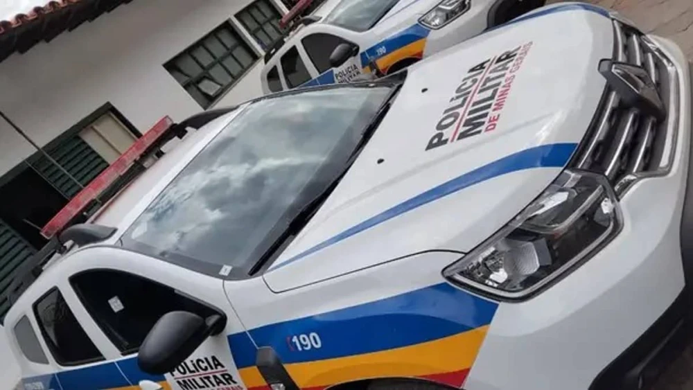 Mulher é suspeita de atropelar o ex-marido e a filha de 11 anos em Patos de Minas (MG)