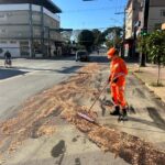 Perigo de derrapagem na Av. José Bernardes Maciel mobiliza bombeiros, em Lagoa da Prata