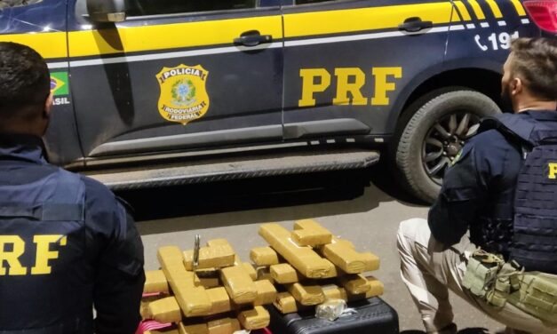 PRF apreende 20 kg de maconha em ônibus na BR-365, em Patos de Minas