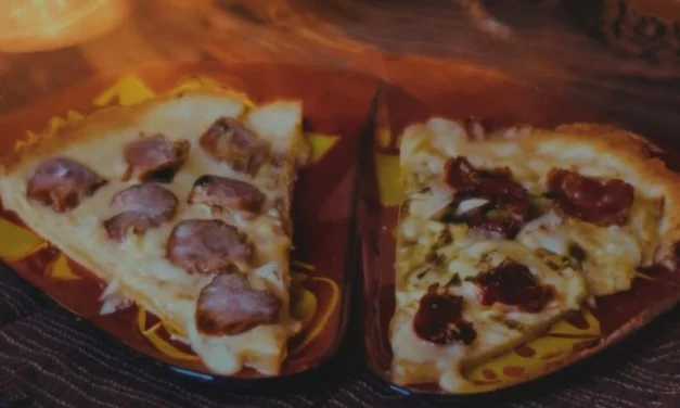Pizza de pão de queijo: mineiros lançam versão criativa da iguaria