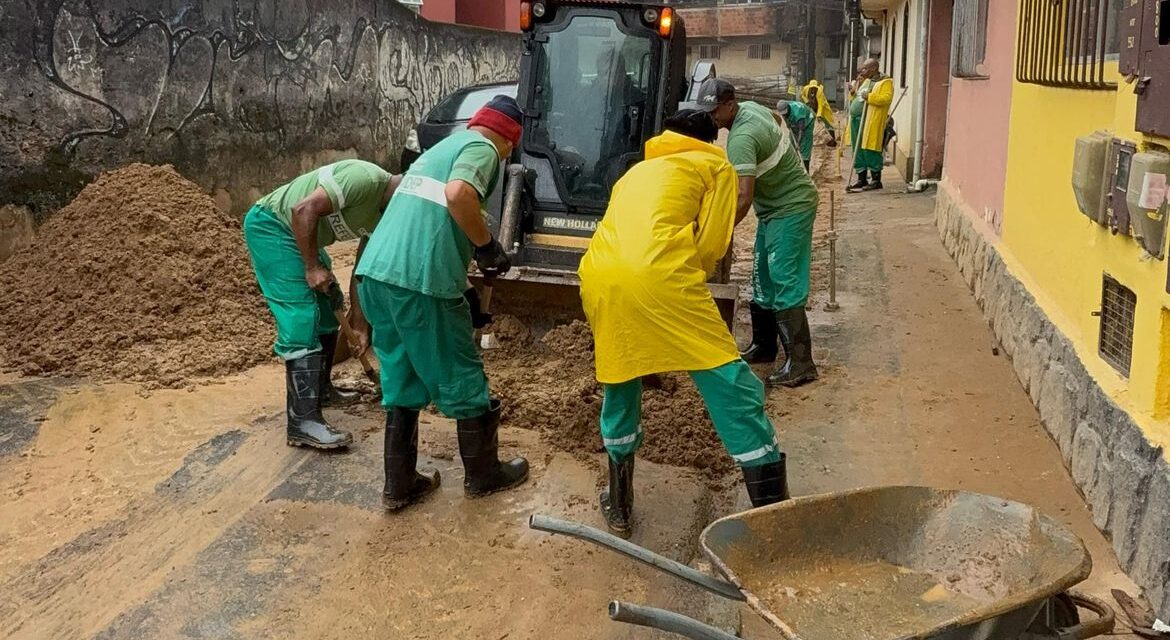 Governo anuncia recursos para construção de moradias em Petrópolis