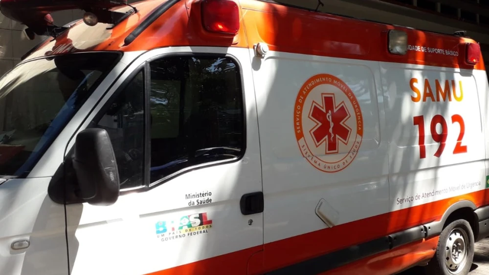 Grave acidente deixa uma vítima fatal e bloqueia BR-040 em MG