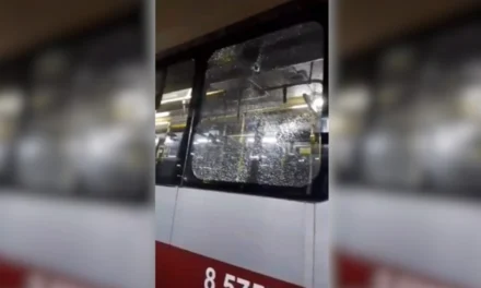 Sobe para 667 o número de ataques a ônibus em SP; foram 47 apenas nesse domingo (13)