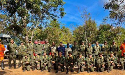 Corpo de Bombeiros realizou treinamento com atiradores dos Tiros de Guerra de Oliveira e Campo Belo