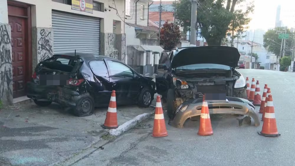 Roubo de canetas emagrecedoras termina em perseguição, acidente e prisão de quadrilha na Mooca, na Zona Leste de SP