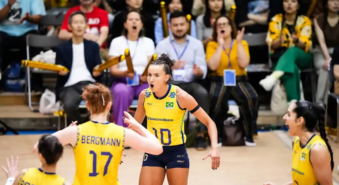 Liga das Nações de Vôlei: Brasil vence Polônia e assume vice-liderança
