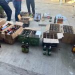 Delivery de bebida falsa tem mais de 200 garrafas de whisky e vodka apreendidas em MG