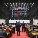 Zema aprova LDO com renúncia bilionária de impostos