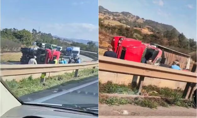 Caminhão tomba e provoca congestionamento na Rodovia Fernão Dias, em Camanducaia, MG