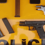 Homem é preso com armas e munições dentro de ônibus em Juiz de Fora