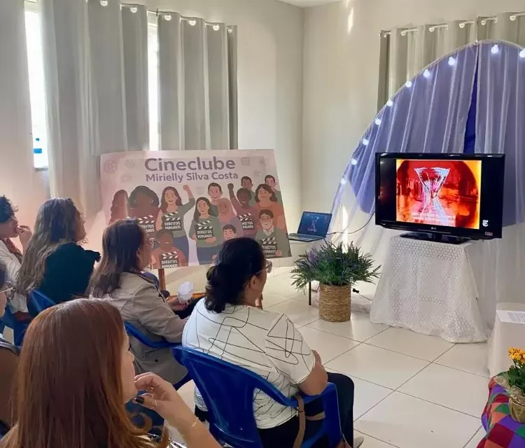Prefeitura realiza estreia do “Cineclube Mirielly Silva Costa” com debate sobre identidade e autoestima feminina
