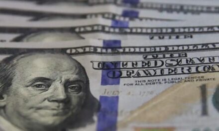 Dinheiro de brasileiros no exterior soma US$ 654,5 bilhões em 2024