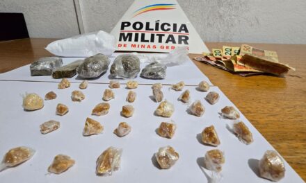 PM apreende grande quantidade de drogas no bairro Buritis, em Arcos