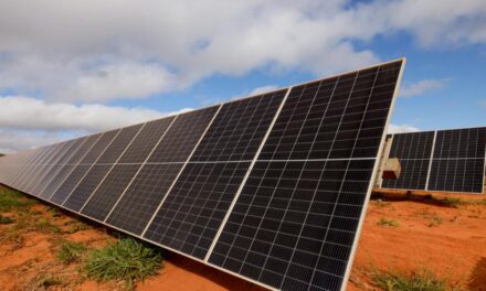 Usina solar capaz de abastecer 75% das casas de Montes Claros é inaugurada no Norte de Minas