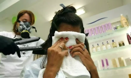 Anvisa alerta sobre uso do formol como alisante de cabelos