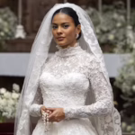 Bordadeira de Arcos tem vestido exibido em casamento de novela da Globo
