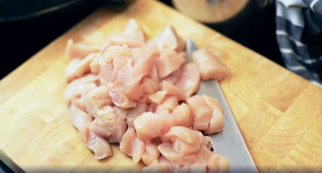 Gripe aviária: mais 7 países liberam exportações da carne de frango brasileira