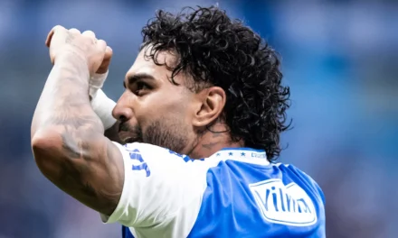 Após rumores de término, Gabigol dedica gol para irmã de Neymar