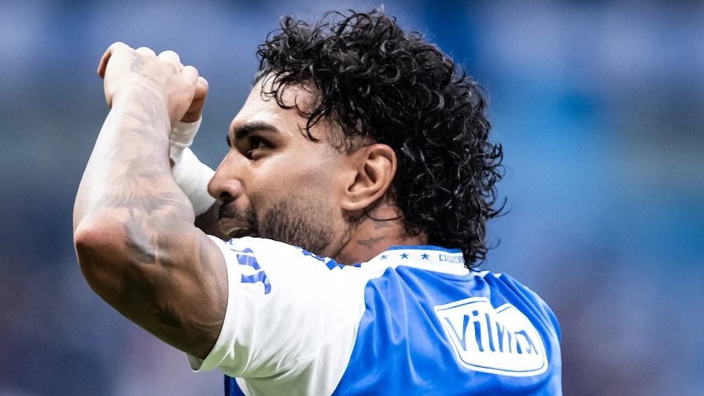 Após rumores de término, Gabigol dedica gol para irmã de Neymar