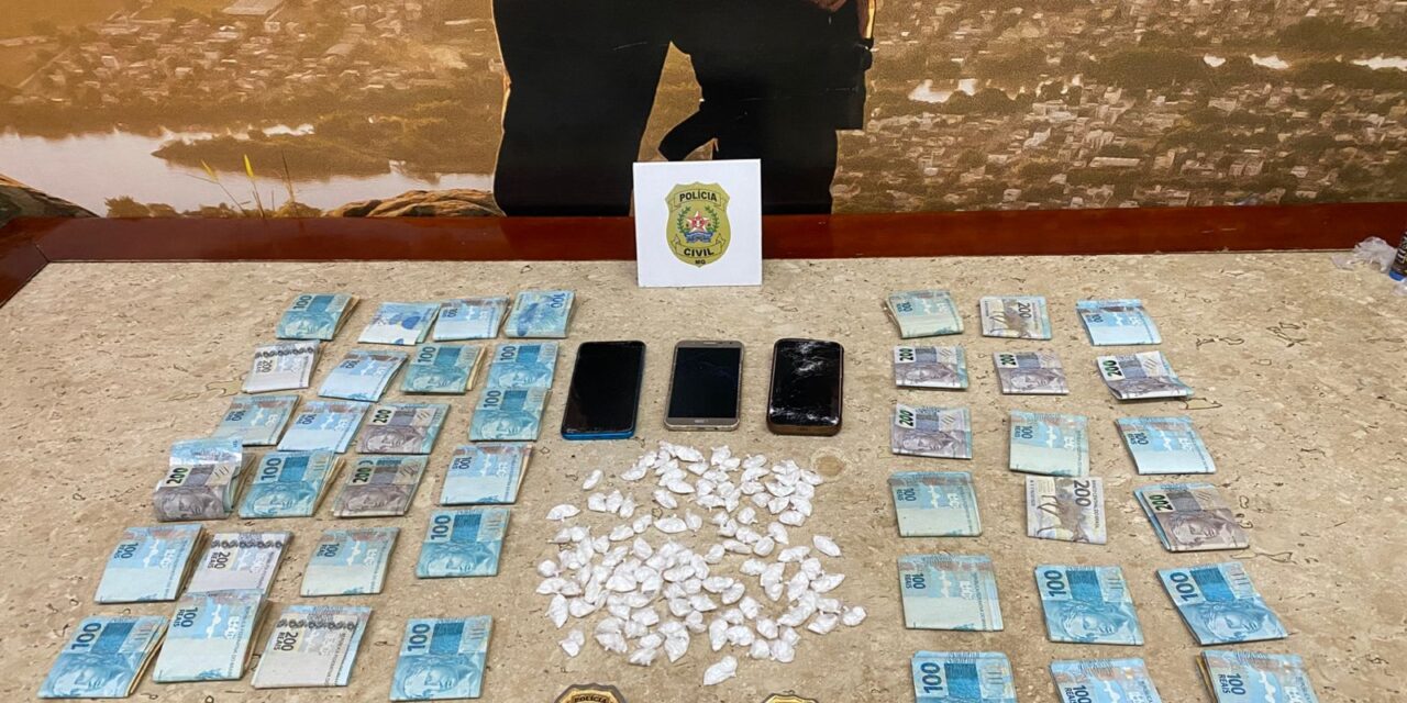 Irmãos gêmeos são presos pela PCMG durante operação contra o tráfico, em Itaúna