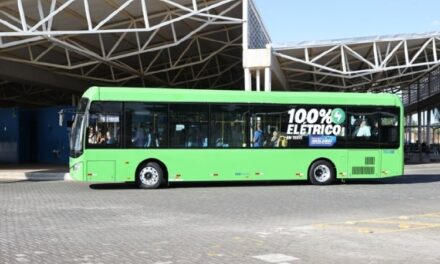 Uberlândia testa ônibus elétricos  