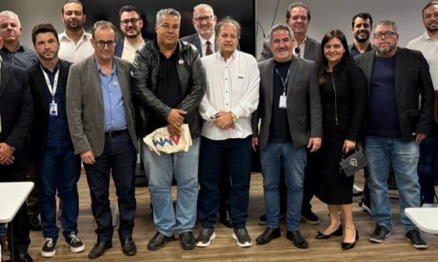 AMM reforça parceria com associações microrregionais e lança agenda de ações estratégicas  