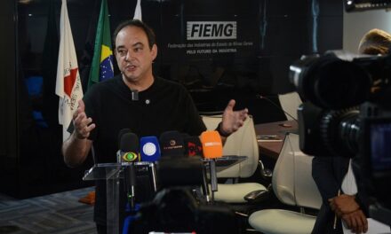 FIEMG defende diálogo entre Brasil e EUA para buscar solução sobre tarifas  