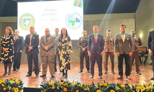 Sistema recebe homenagem por contribuição ambiental  