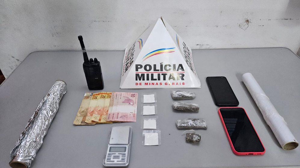 PM prende suspeito e apreende menor por tráfico de drogas na Lajinha