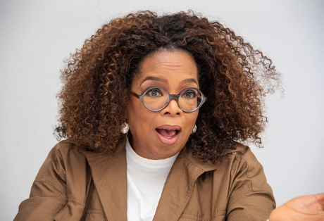 Oprah Winfrey é acusada de fechar estrada e bloquear fuga de moradores em alerta de tsunami no Havaí; ela nega
