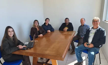 SIM de Formiga recebe visita técnica de servidores de Claraval