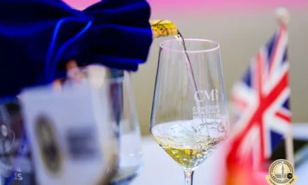 Brasil tem 17 vinhos premiados em concurso internacional sediado na China; o vinho grande ouro foi Jolimont Chardonnay Reserva 2023