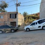 Nova Serrana: marido ri ao ser preso após polícia achar corpo da esposa enterrado no quintal de casa; ‘demonstrou frieza’, diz PM