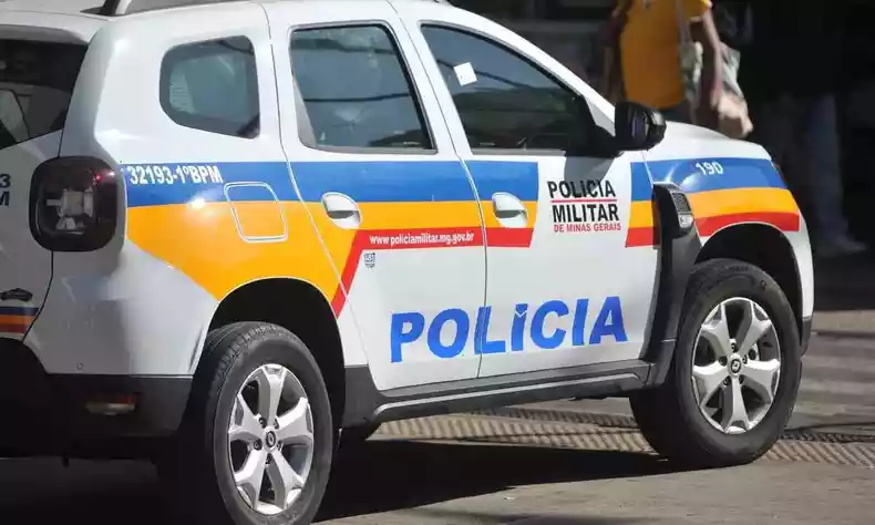 Homem é encontrado morto dentro de carrinho de supermercado em BH