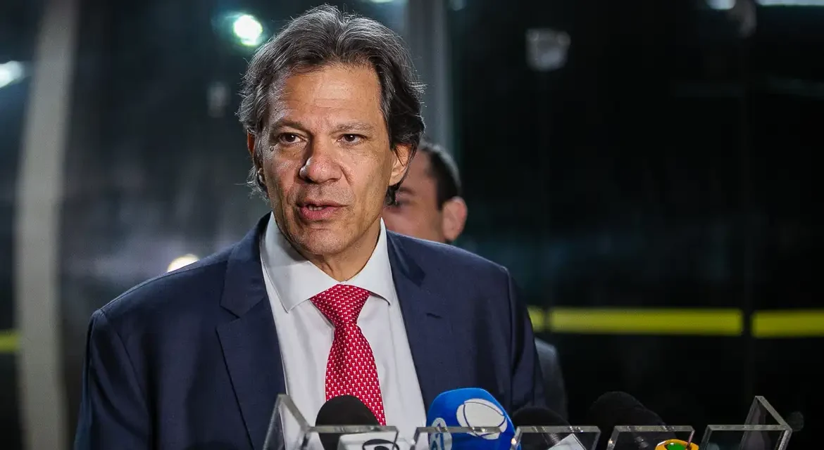 Haddad defende cooperação com os EUA e anuncia plano de contingência contra tarifaço