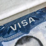 EUA passam a cobrar novos valores para visto; confira mudanças