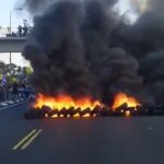 Familiares de reféns bloqueiam rodovias em Israel e pressionam governo por acordo com Hamas