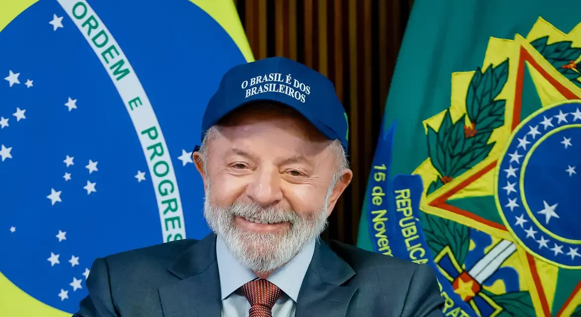 Lula afirma que “não tem pressa” para aplicar Lei da Reciprocidade contra os EUA