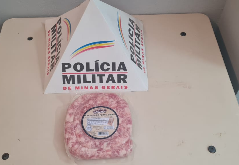 Mulher é presa após furtar linguiça em supermercado de Formiga