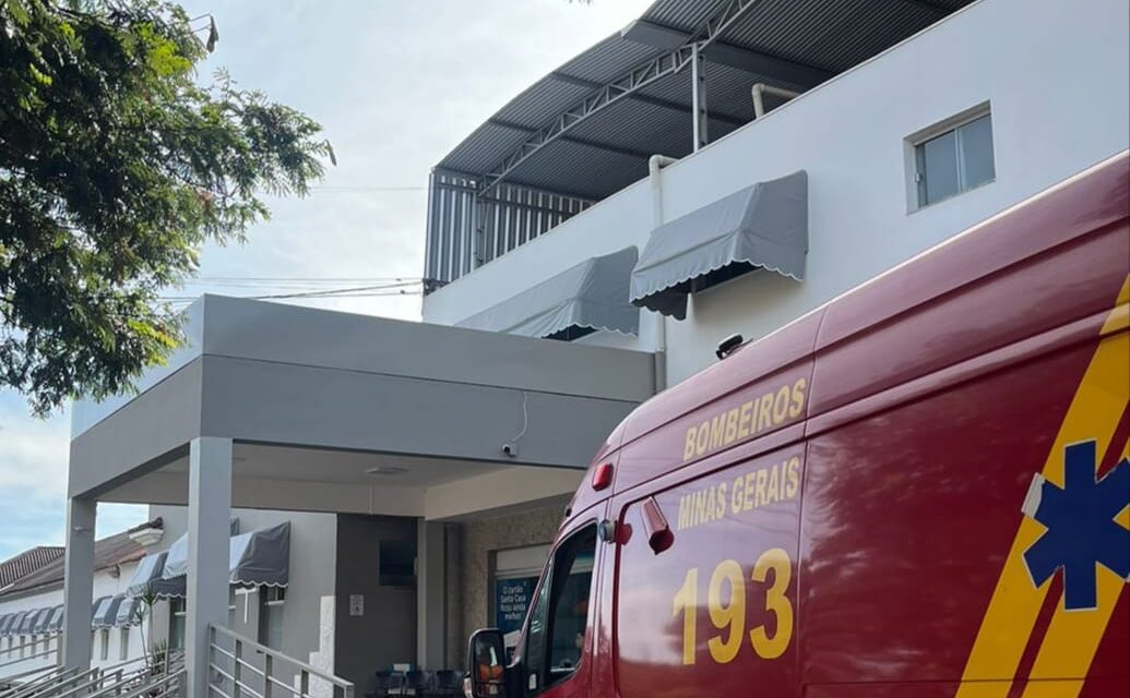 Corpo de Bombeiros realiza atendimento a paciente acamada em Formiga