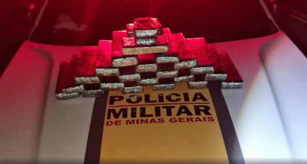 Polícia apreende mais de R$ 45 mil em maconha durante operação em Alfenas