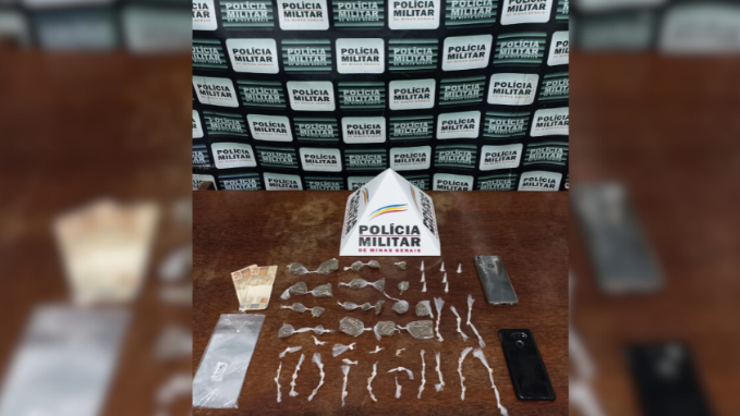 Trio é detido por tráfico de drogas em Pará de Minas